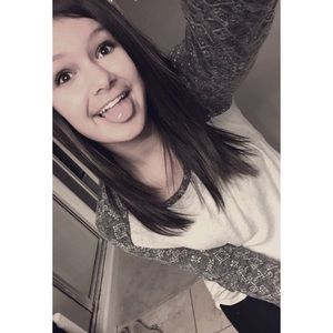 Meet your Posher, Madeleine