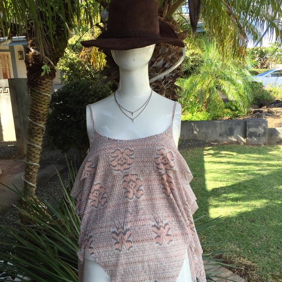 FREE PEOPLE TOP - Picture 2 of 4