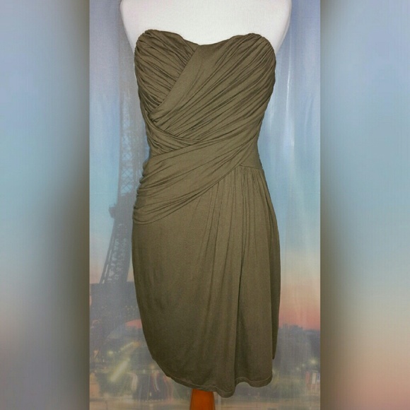 *EXPRESS* STRAPLESS DRESS