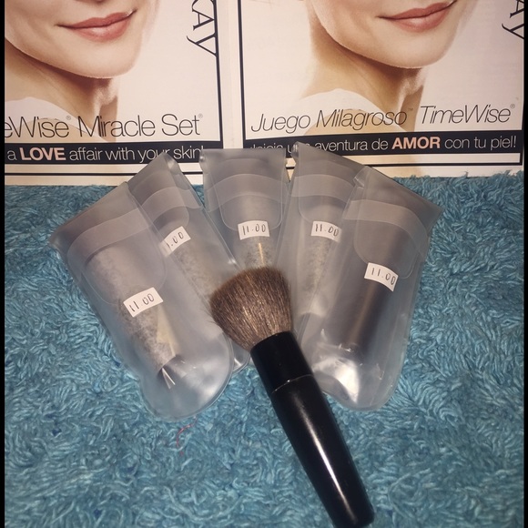 Mary Kay® Mineral Foundation Brush
