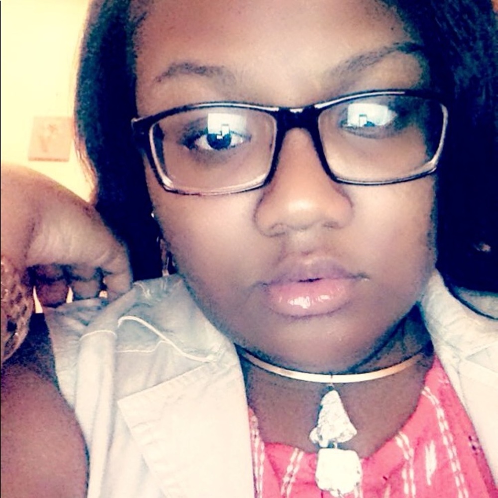 Meet your Posher, Rheanna