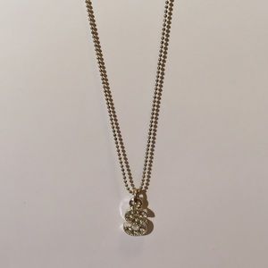 Cute S necklace