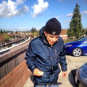 Meet your Posher, Tj