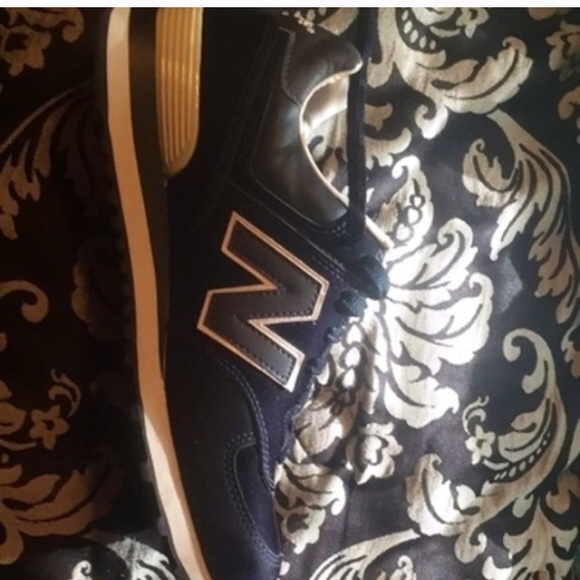 Practically brand new navy new balance shoes