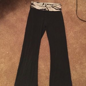 Hard tail yoga pants