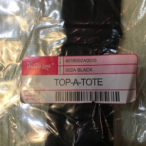 Thirty one top a tote