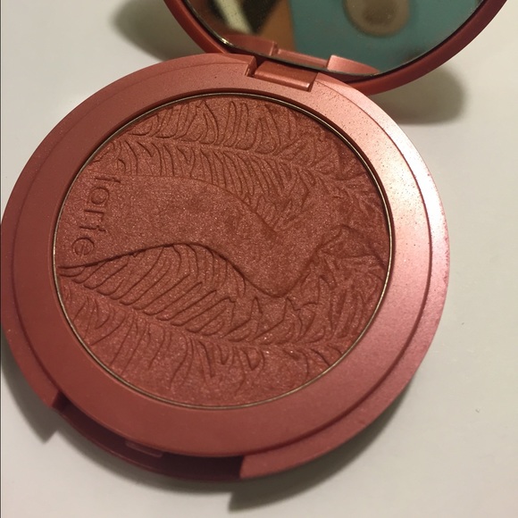 tarte Amazonian clay blush
