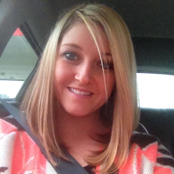Meet your Posher, Crystal - Picture 1 of 1