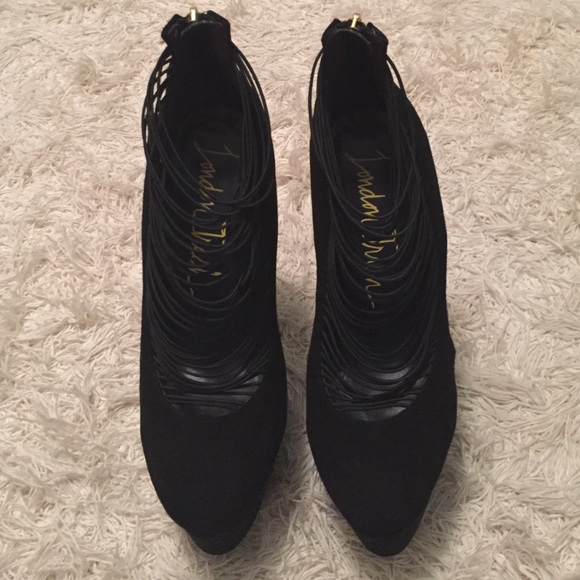 London Trash HOT Heels!!