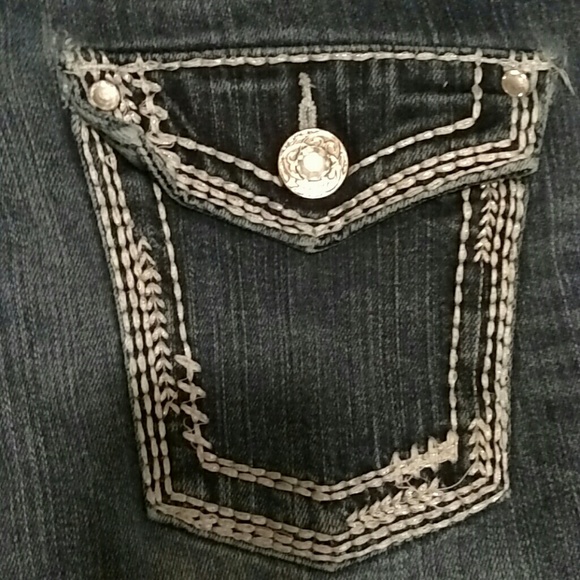 Very Lightly worn daytrip lyra boot cut jeans