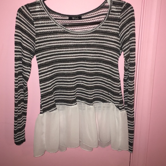 A thin deb sweater shirt!