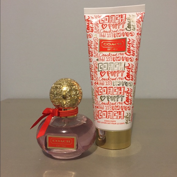 Coach Poppy 2-Pc. Women's Perfume Gift Set