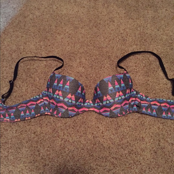 Pink push up bra.