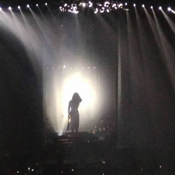 Meet your Posher, Faith - Picture 1 of 1