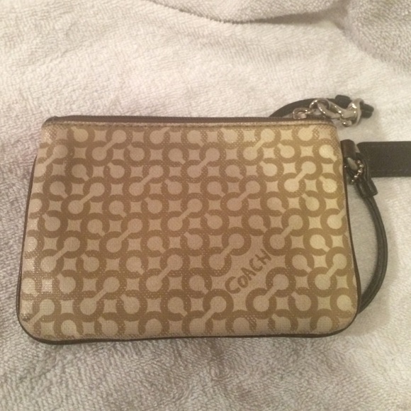 Coach Wristlet!! - Picture 2 of 2