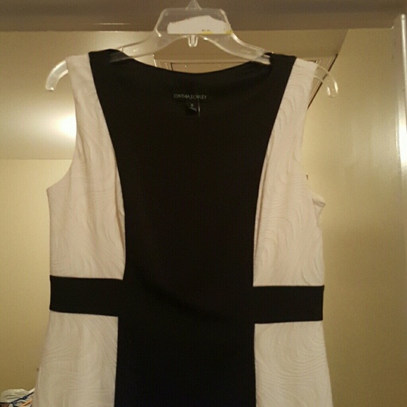 BEAUTIFUL B&W Cynthia Rowley dress- NEVER WORN!!