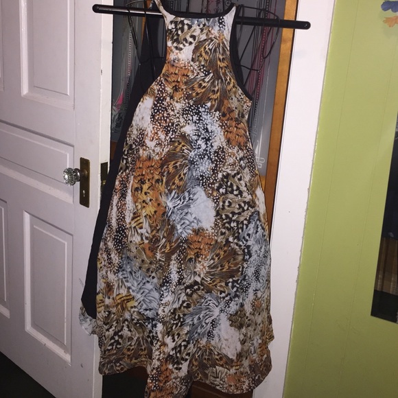 🎀TUNIC🎀 - Picture 2 of 4