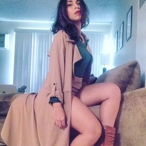 Meet your Posher, Baleria