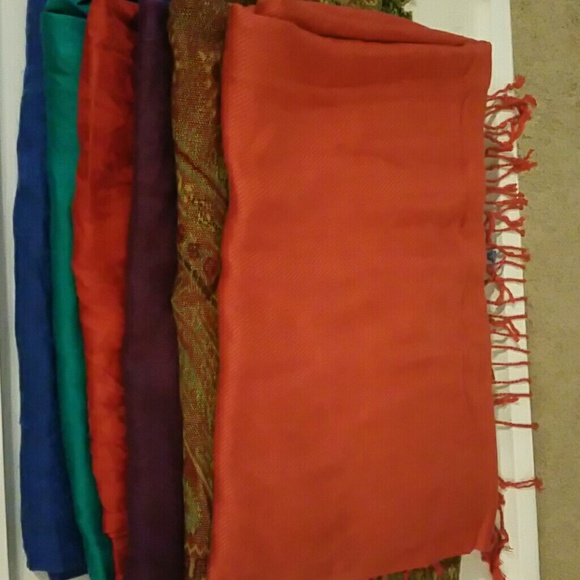 Accessories - Pashmina Scarves