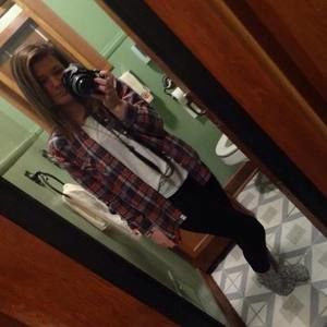 Meet your Posher, Kenzie