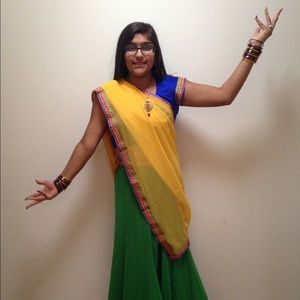 Meet your Posher, Jolly