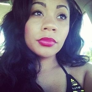 Meet your Posher, Jada