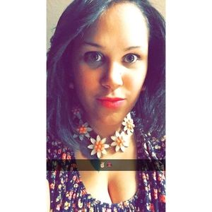 Meet your Posher, Ana