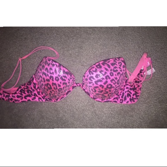 VS bra - Picture 1 of 1