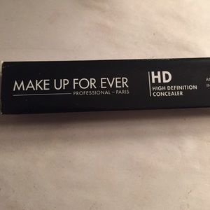 Make Up For Ever HD Concealer