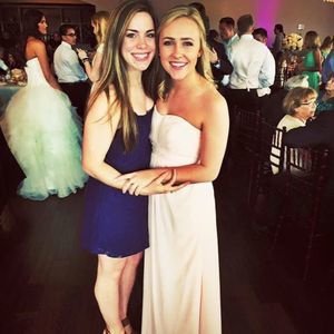 Meet your Posher, Claire