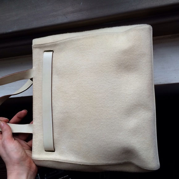 Vintage Cream Calvin Klein Handle Bag - Picture 4 of 4