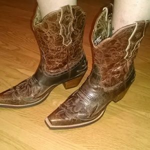 ****leather jacket and boots @briegirl******