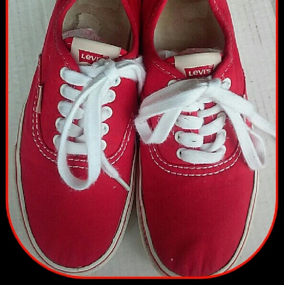 Levi's Shoes - Levis Cherry Red Lace Up Sneakers~ 7.5