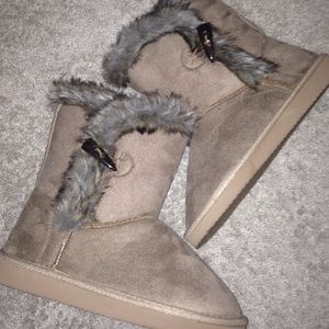 Faux Fur Boots