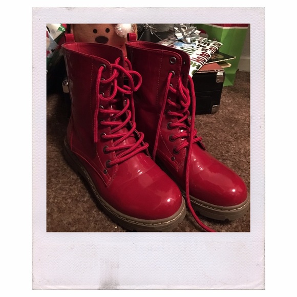 Red Boots, Similar to Doc Martens