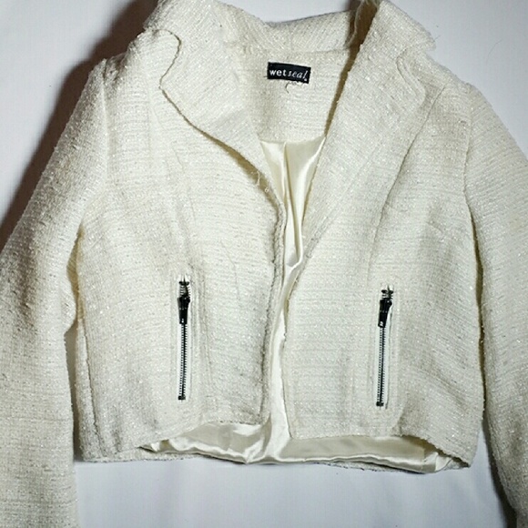 Winter crop blazer