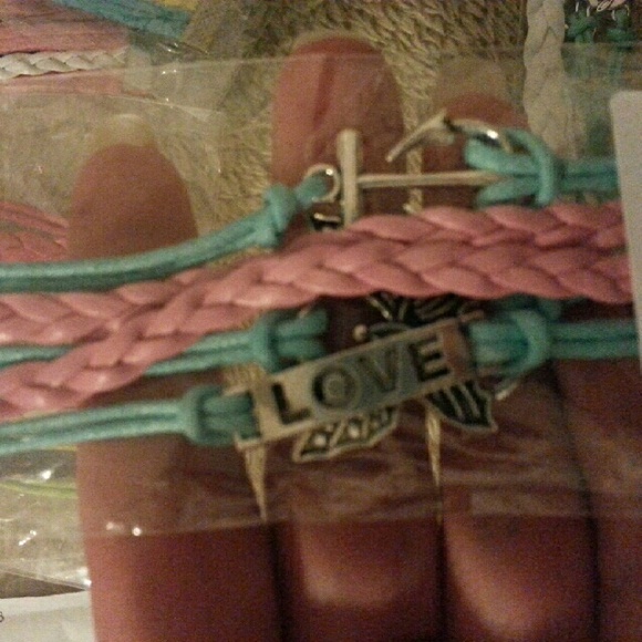 10 New Infinity Bracelets - Picture 4 of 4