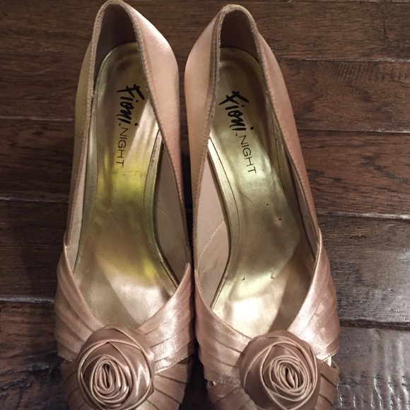 FIONI NIGHT HEELS - Picture 2 of 4