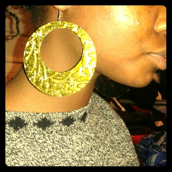 African Metallic green hoops.
