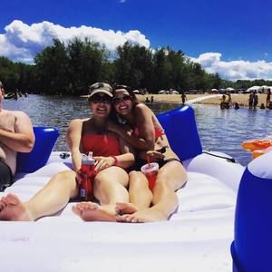 Meet your Posher, Denise