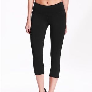NWT Old Navy Active Compression Crop