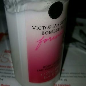 Used lotion plz buy or im throwing it