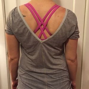 Lululemon viteasa tee size 6 like new