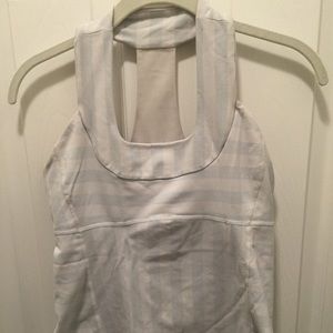 Lululemon tank top size 8