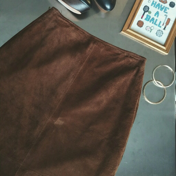 Vintage Dresses & Skirts - 🚫SOLD IN BUNDLE🚫[Vtg] Suede midi skirt
