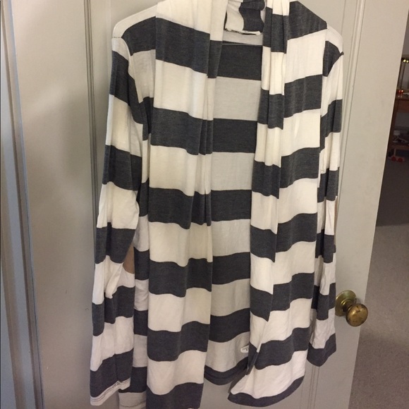 Soft Grey & White Elbow Patch Cardigan size Small - Picture 4 of 4