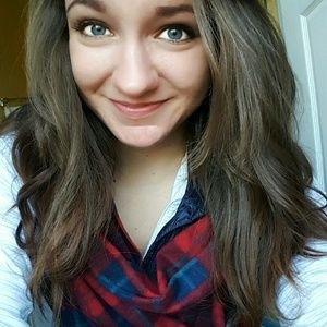 Meet your Posher, Haley