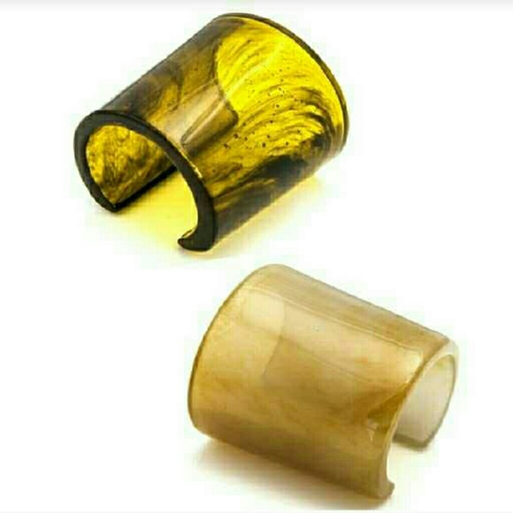 Colette Malouf 100% Resin Tortoise Cuff Bracelet - Picture 5 of 5