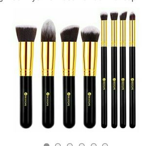 Meet your Posher, Sokha