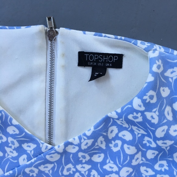 Topshop printed crop top with lace appliqué - Picture 2 of 4